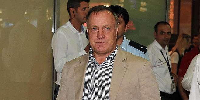 Fenerbahçe’nin yeni teknik direktörü Advocaat