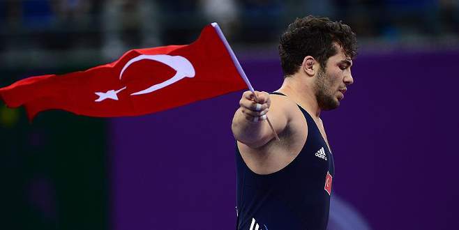 Türkiye’nin Rio’daki üçüncü madalyası Cenk İldem’den