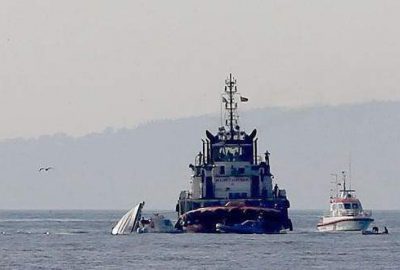 Sahil güvenlik teknesi alabora oldu: 1 şehit