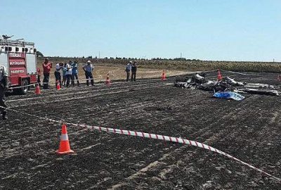 Sivil eğitim uçağı düştü: 2 ölü