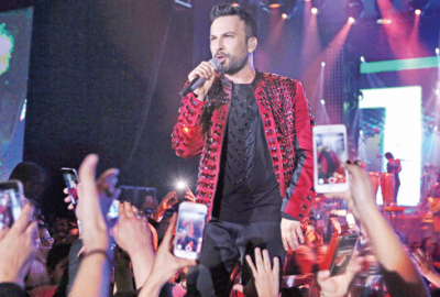 Şehitlere Tarkan jesti
