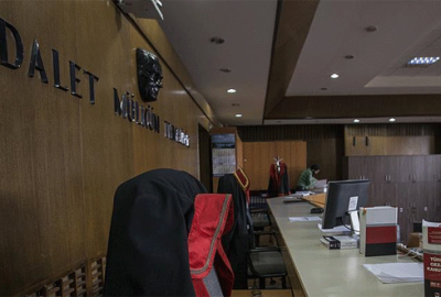 Dink davasını karara bağlayan hakim yakalandı