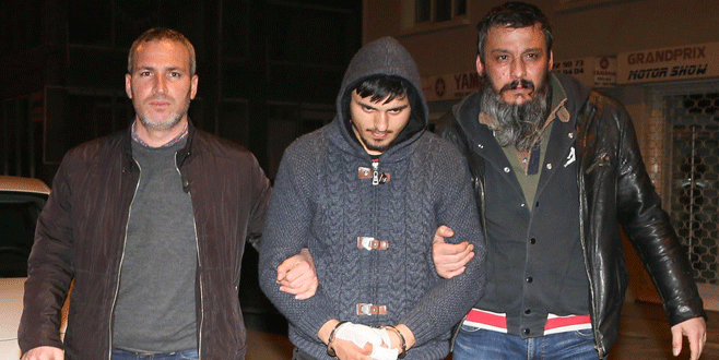 İnternette cinayet haberlerini okuyup cinayeti işlemiş