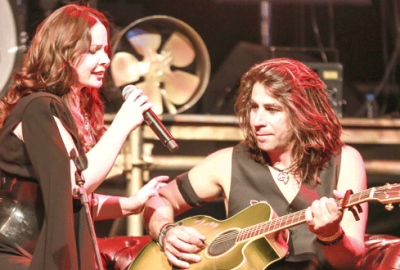 Şebnem’e 5 bin kişilik koro