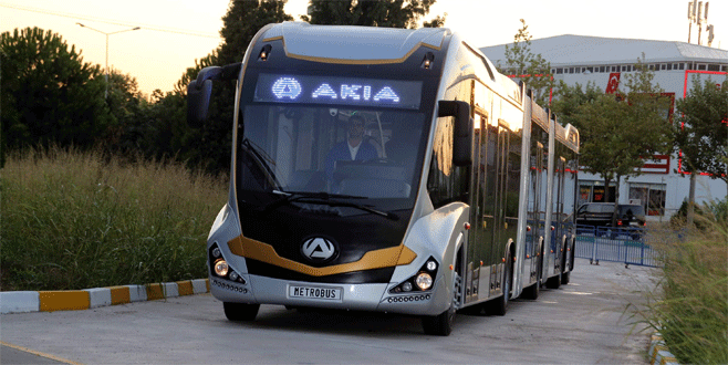 Bursa’da artık metrobüs de üretiliyor
