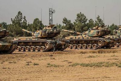 Sınır hattı tanklarla takviye ediliyor