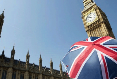 İngiliz gençleri borç batağında