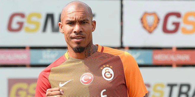 Hollandalı futbolcu resmen Galatasaray’da