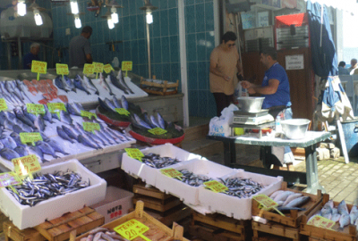 Balık fiyatları ilk günden düştü