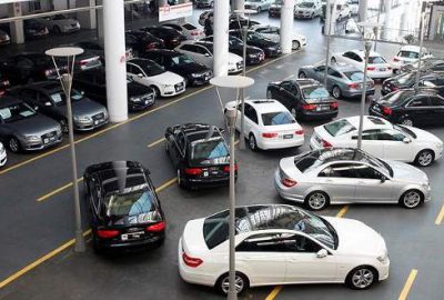 Otomobil ve hafif ticari araç pazarı daraldı