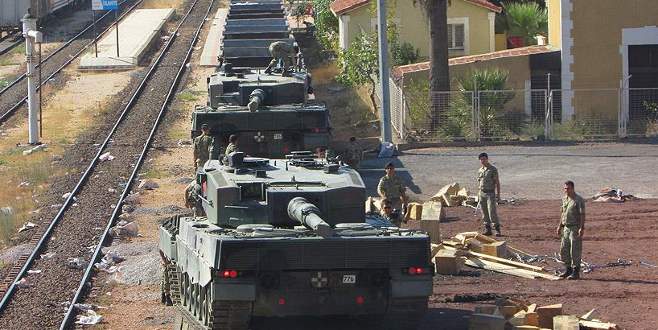 Askeri birliklerin şehir dışına taşınması devam ediyor