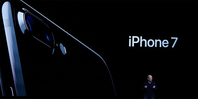 Apple iPhone 7’yi tanıttı