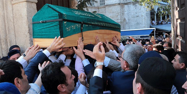 Eski Bakan Denizolgun son yolculuğuna uğurlandı