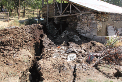 Bayram sabahı 24 evde heyelan kabusu