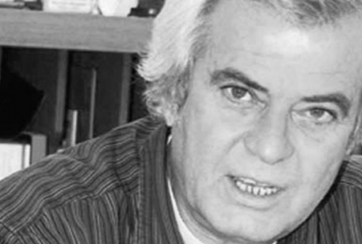 Tarık Akan hayatını kaybetti!