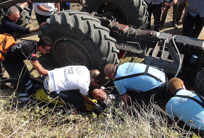 Kaza yapan sürücü 4 saat sonra fark edildi