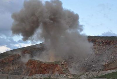 Muş’ta bomba yüklü araç havadan vuruldu