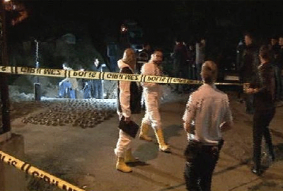 Boş arazide çok sayıda silah bulundu