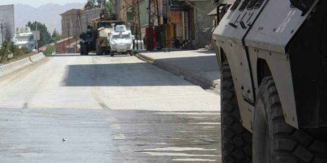 Hakkari’de çatışma!.. 3 korucu şehit!