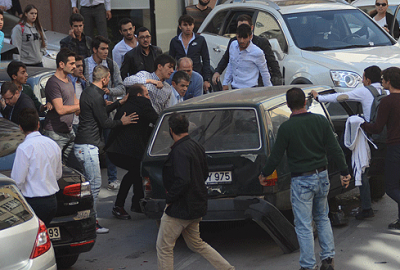 Palalı sürücü dehşet saçtı: Kaza yaptıktan sonra kaçarken…