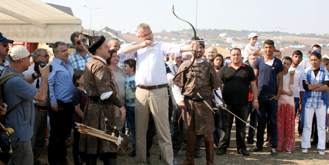 Karacabey ‘Rengârenk’ oldu