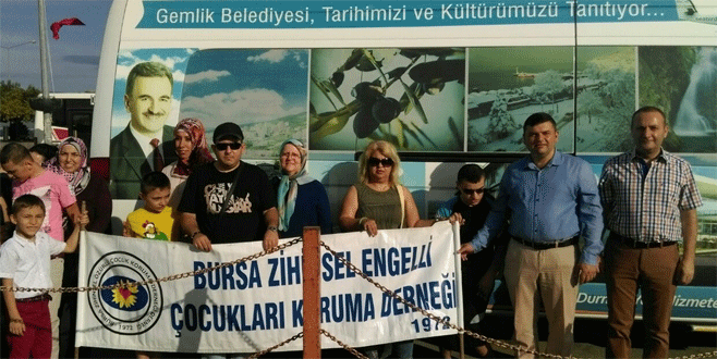 Engelli öğrenciler tatil kampında