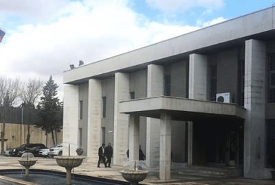 Rus elçiliğine saldırı