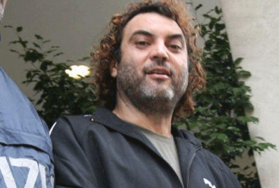 Mafya babası dolaptan çıktı