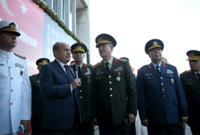 Komutanlar İstanbul Valiliği’ni ziyaret etti