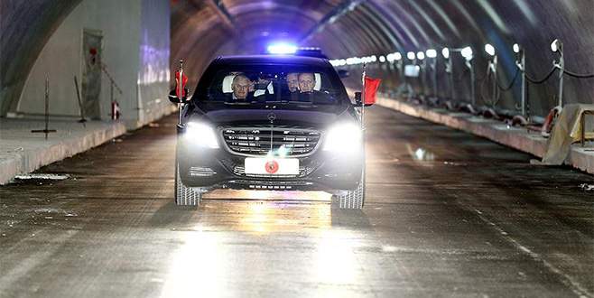 Cumhurbaşkanı Erdoğan Avrasya Tüneli’nden geçti