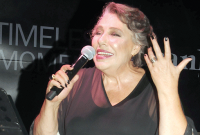 37 yıl sonra sahnede