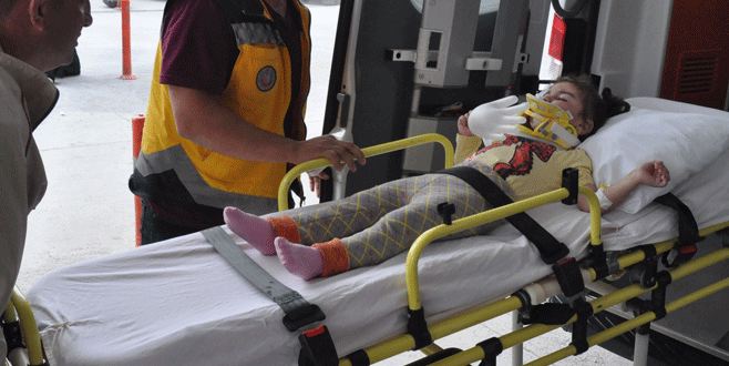 Bursa’da 2. kattan düşen çocuğun mucize kurtuluşu