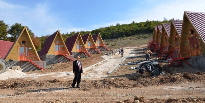 İznik Belediyesi Bungalov evlerinde sona geldi