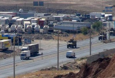 Irak sınırına askeri sevkiyat başladı