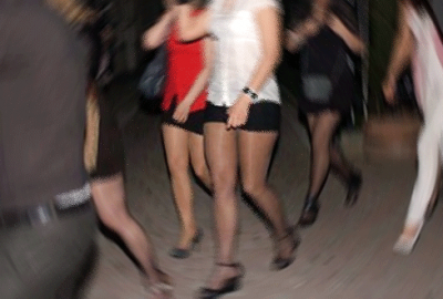 Hayat kadınlarında AIDS çıktı, ilçe alarmda