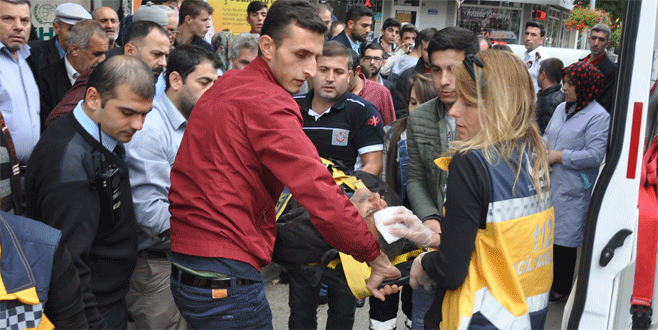 Bursa’da otomobilin çarptığı yaya ağır yaralandı