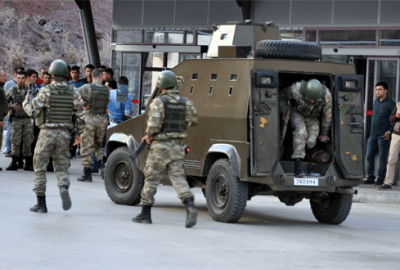 Hakkari’de çatışma! Şehit ve yaralılar var…