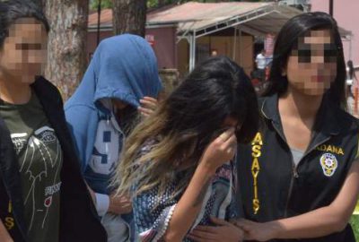 Üniversiteli kızlara fuhuş tuzağı!