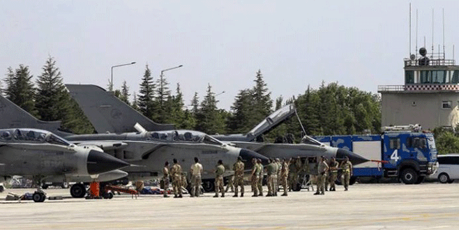 17 ilde FETÖ operasyonu: 71’i üsteğmen 73 pilot hakkında gözaltı