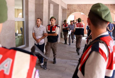 FETÖ’den 36 bin 592 tutuklu, bin 771 tahliye var