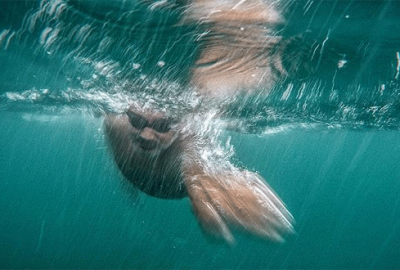 Dünya rekoru deneyen denizciden haber alınamıyor