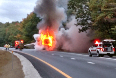 Otobüs şoförü yolcu tarafından yakılarak öldürüldü
