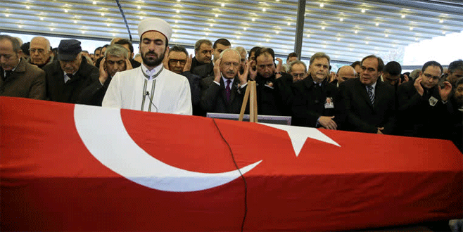 Gazeteci Nail Güreli, son yolculuğuna uğurlandı