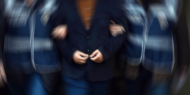 Bursa’da 8 adliye çalışanı FETÖ’den tutuklandı