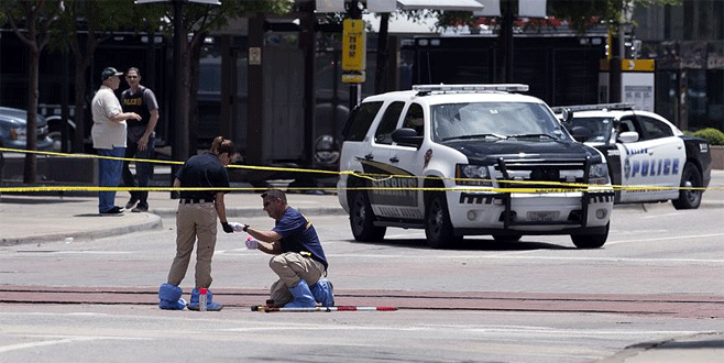 Chicago’da silahlı saldırılar: 14 ölü, 39 yaralı