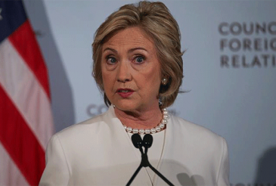 Clinton e-postalarıyla ilgili FBI’a yeni soruşturma izni