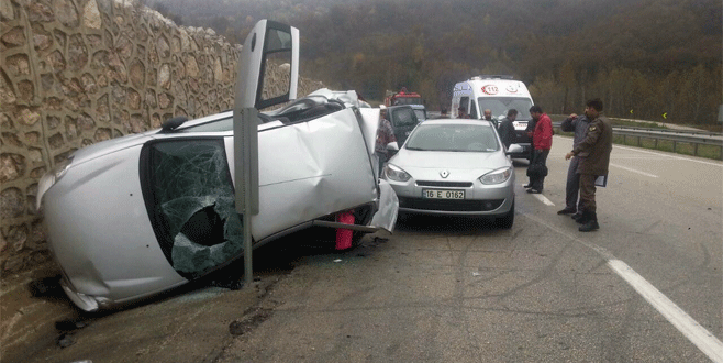 Bursa’da feci kaza: 8 yaralı