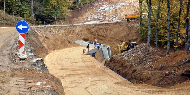 Uludağ yolu genişletiliyor