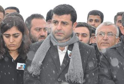 Selahattin Demirtaş Diyarbakır’daki evinde gözaltına alındı