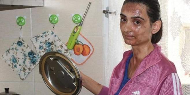 Düdüklü tencere bomba gibi patladı